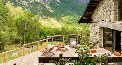 "into the wild", Cottage 6 persons, Mountain, Parc des Ecrins/Serre Ponçon