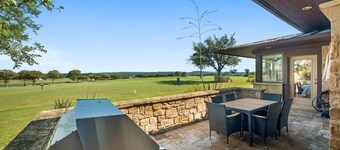 Tee Box Retreat at Lakecliff Country Club