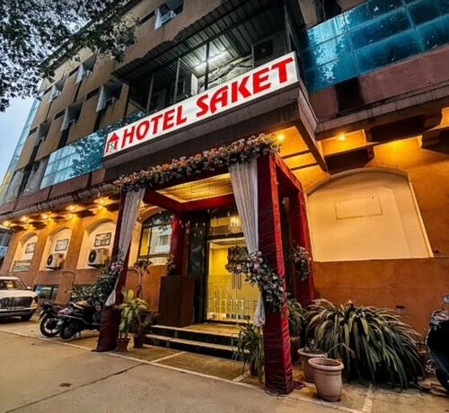 Hotel Saket  Prayagraj AC Room