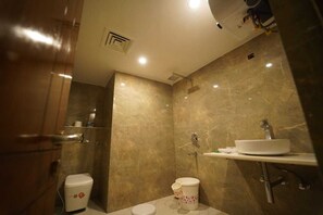 Deluxe-Doppelzimmer | Badezimmer