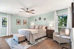 2 bedrooms, iron/ironing board, travel crib, free WiFi