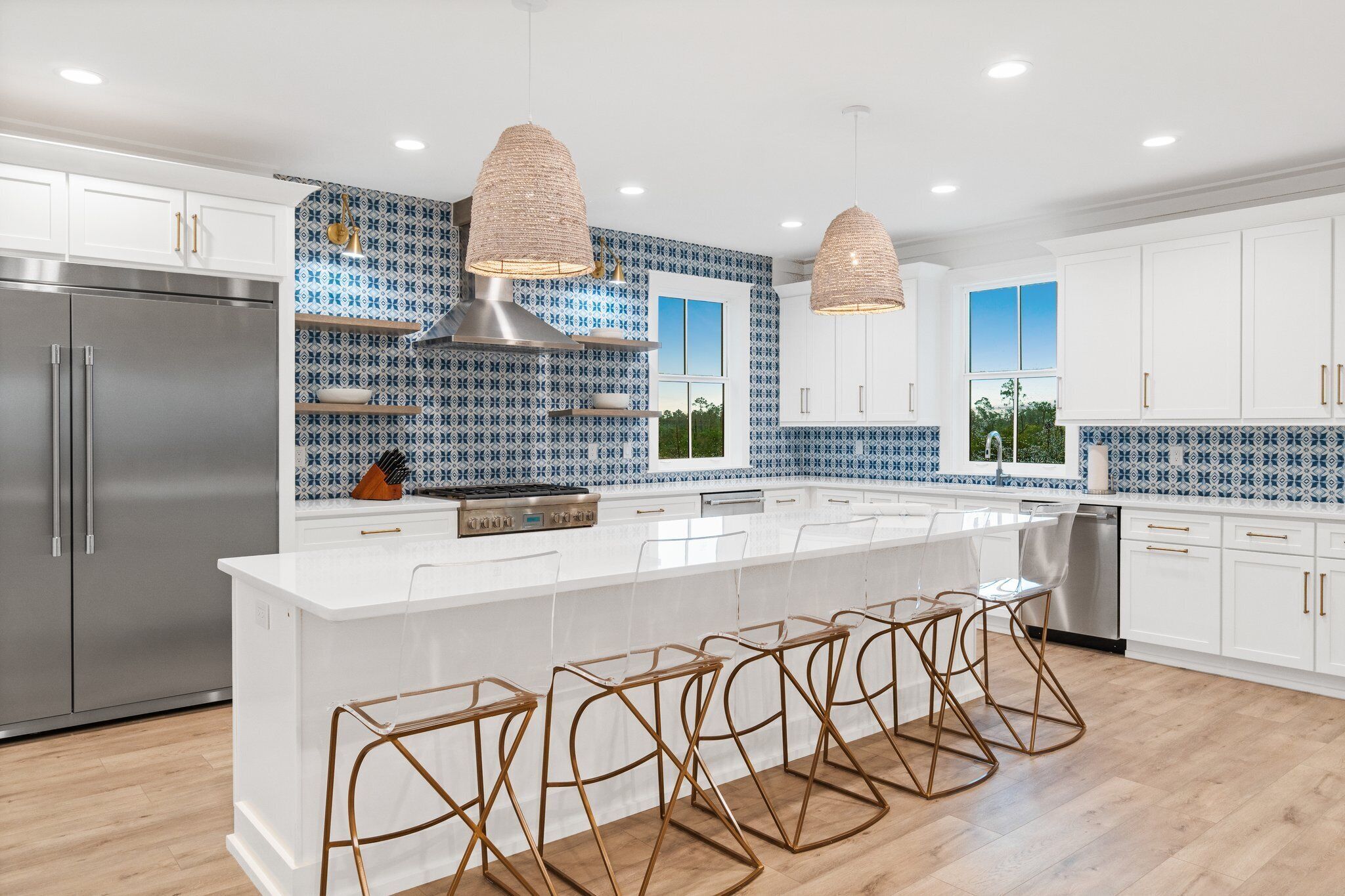 ثلاجة، ميكروويف، فرن، موقد طهي مسطح