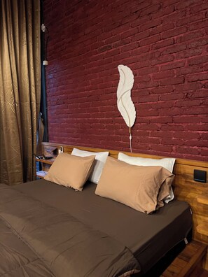 Egyptian cotton sheets, premium bedding, blackout curtains - Tetebatu Valley Bungalows  (Tetebatu)