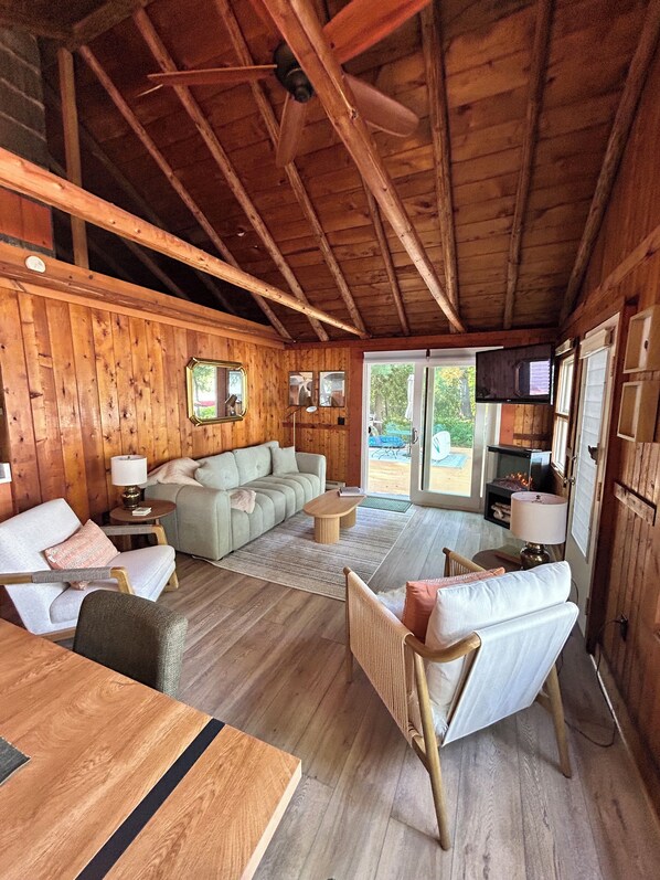 Téléviseur connecté, foyer