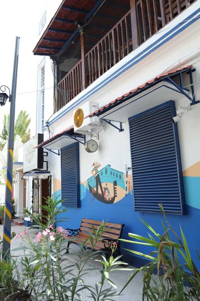 LA VILLA CREOLE