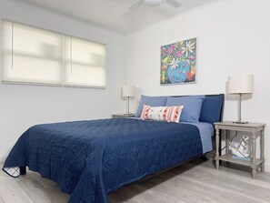 2 bedrooms, iron/ironing board, WiFi, bed sheets