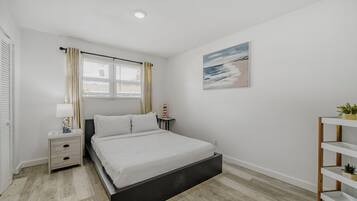 2 Schlafzimmer, Bügeleisen/Bügelbrett, kostenloses WLAN, Bettwäsche