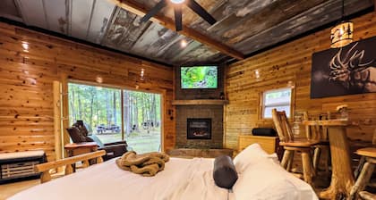 15 min to Caberfae ski resort and Steelhead fishing