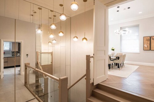 Grand Luxe Duplex | Cinema, Opposite Hyde Park