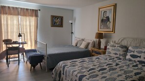 2 bedrooms, iron/ironing board, WiFi, bed sheets - Amazing 2-bedroom lakefront apartment with AC in Pembroke Pines (Pembroke Pines)