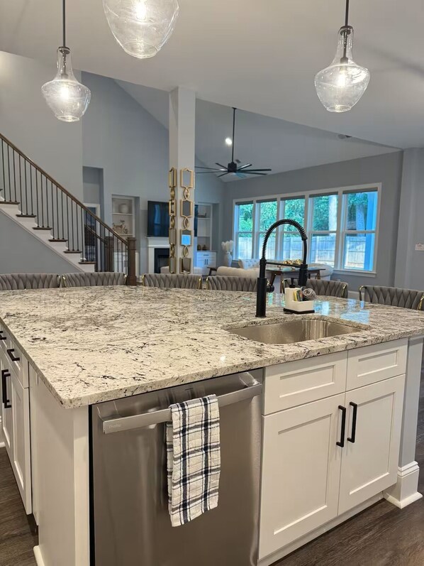 Mikrowelle, Ofen, Herdplatte