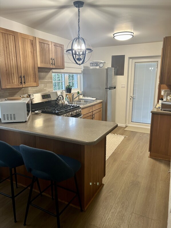 Microwave, oven, stovetop