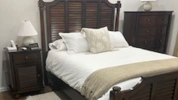 1 sovrum, strykjÀrn/strykbrÀda, wi-fi och sÀngklÀder