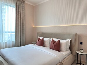 Apartment, Balcony, City View | In-room safe, iron/ironing board, free WiFi