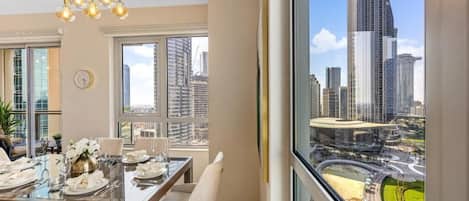 Apartment, Balcony, City View | Living area