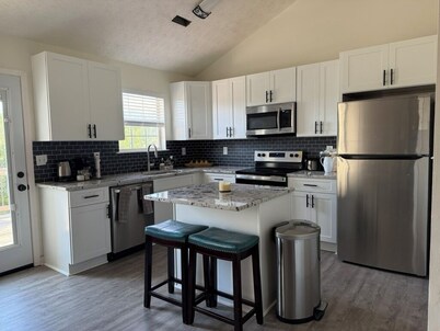 Fully Furnished McDonough Rental Perfect for Professionals and Families