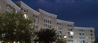 Syrus Hospitality