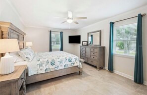 3 bedrooms, free WiFi, bed sheets - Waterfront Gulf Escape with Dock, POOL, BEACH CHAIRS AND KAYAKS (Crystal River)