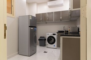 Deluxe Apartment | Private kitchen