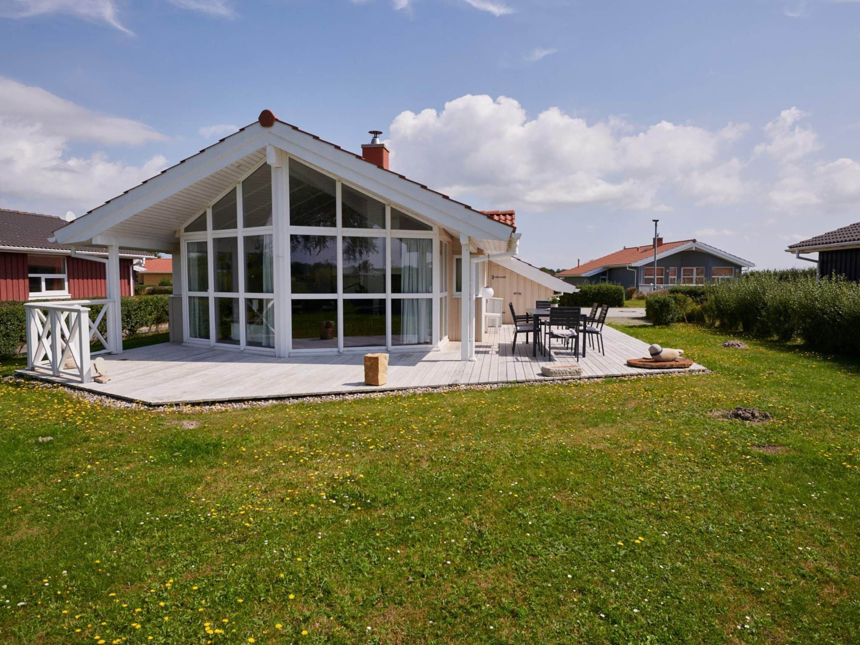 House | Outdoor dining