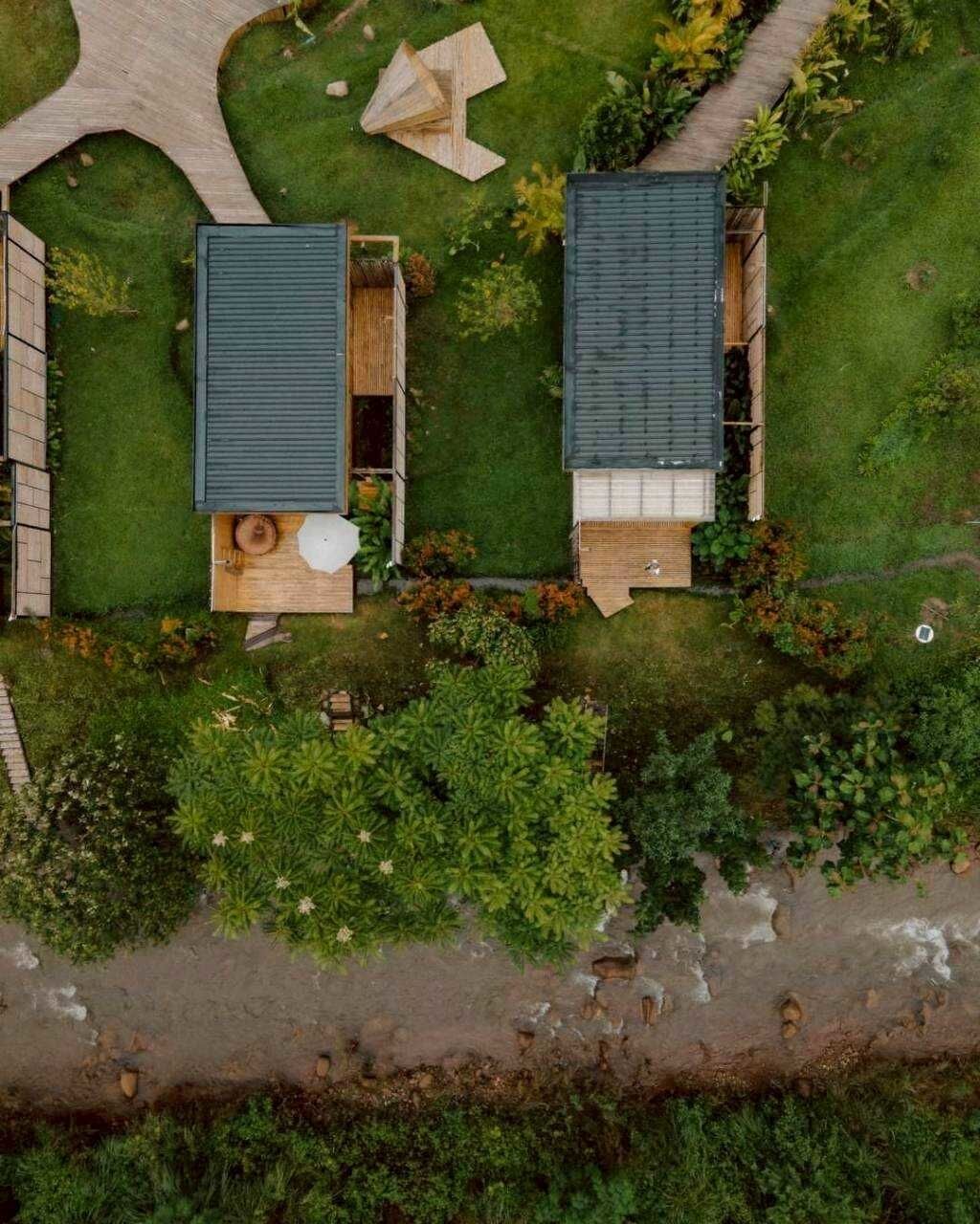 Deluxe Double Room, River View | Living area