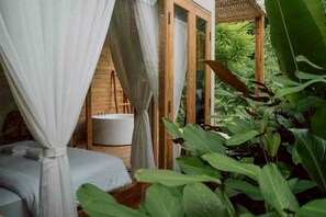 Deluxe Double Room | Free WiFi