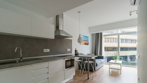 Private kitchen - Ferreras Suites Las Canteras II (Las Palmas de Gran Canaria)
