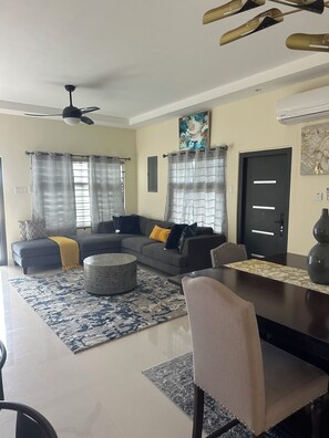 リビング エリア