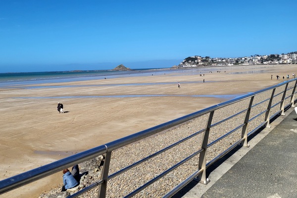 Strand