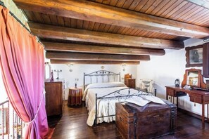 3 camere, ferro/asse da stiro, Wi-Fi gratuito, lenzuola