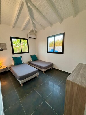3 bedrooms, travel cot, WiFi, bed sheets - Villa Mai Tai, haven of peace with a private pool (Saint-François)
