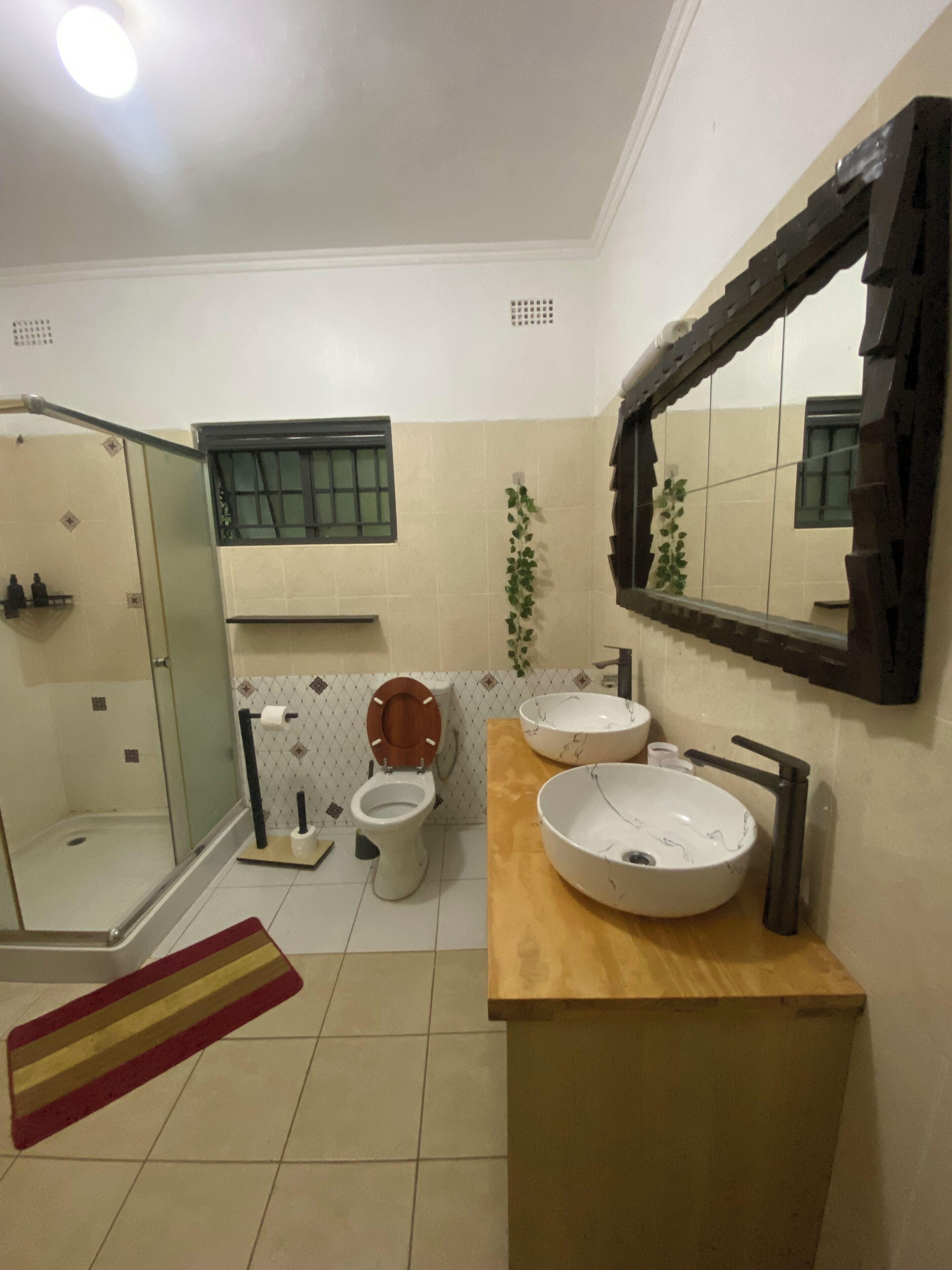 淋浴設備、提供毛巾、番梘、洗頭水