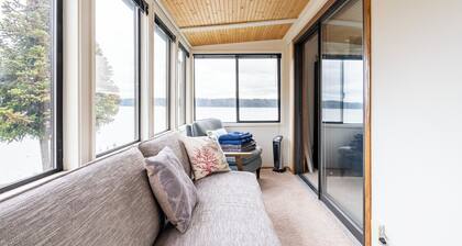 Puget Sound Waterfront Beach House - Kayaks, Views & Easy Seattle Access
