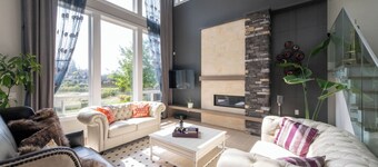 Luxury Lakeview Retreat – Morgan Creek Golf Stay