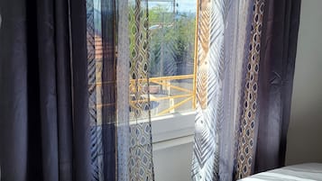 2 slaapkamers, wifi, beddengoed