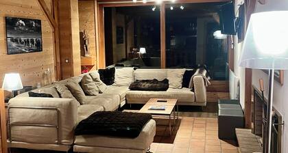 Chalet mitoyen au coeur de Courchevel Village