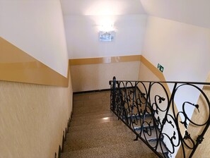 Apartment | Reception