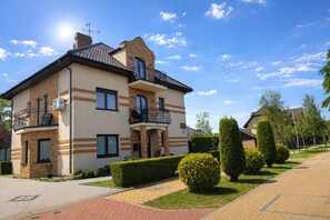 Apartment | Exterior