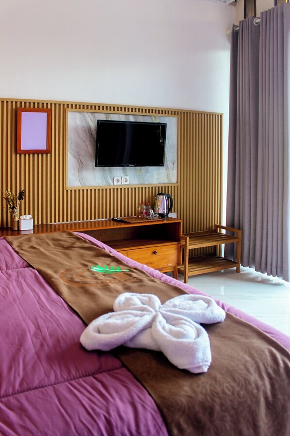 Family Room, Mountain View