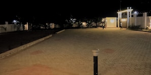 Façana frontal de l'allotjament