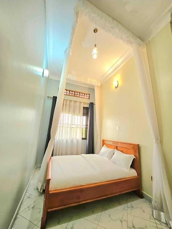 Double Room, Hill View | Desk, laptop workspace, free WiFi. Gibson Motel