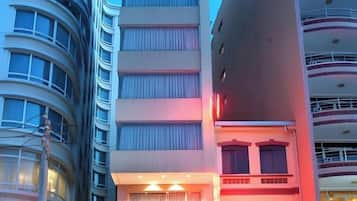 Fachada del alojamiento