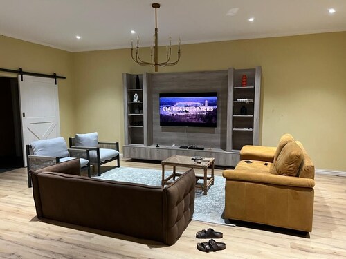 Elegant 4-bedroom bungalow in Blantyre Malawi - The Cozy Nook