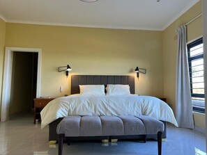 4 chambres, fer et planche Ă repasser, Wi-Fi, literie fournie