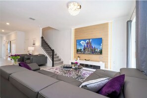 スマートテレビ、テレビゲーム、DVD プレーヤー