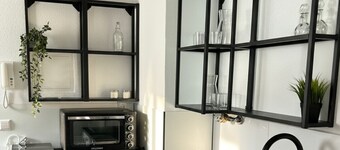 Stylish top-floor hideaway for two in Karlsruhe-Mühlburg - APOLONIAliving