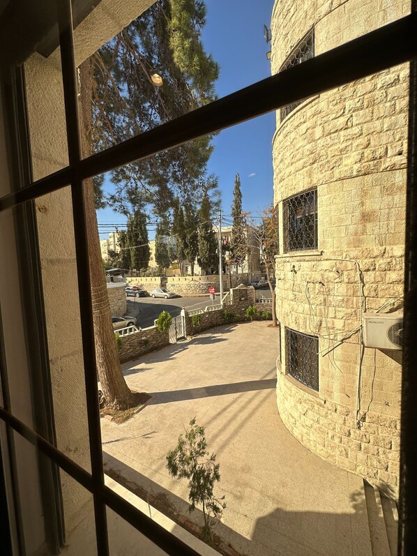 Apartment, 1 Bedroom, Accessible, Smoking | Interior - 9 Antica Jabal Al Lweibdeh (Amman)