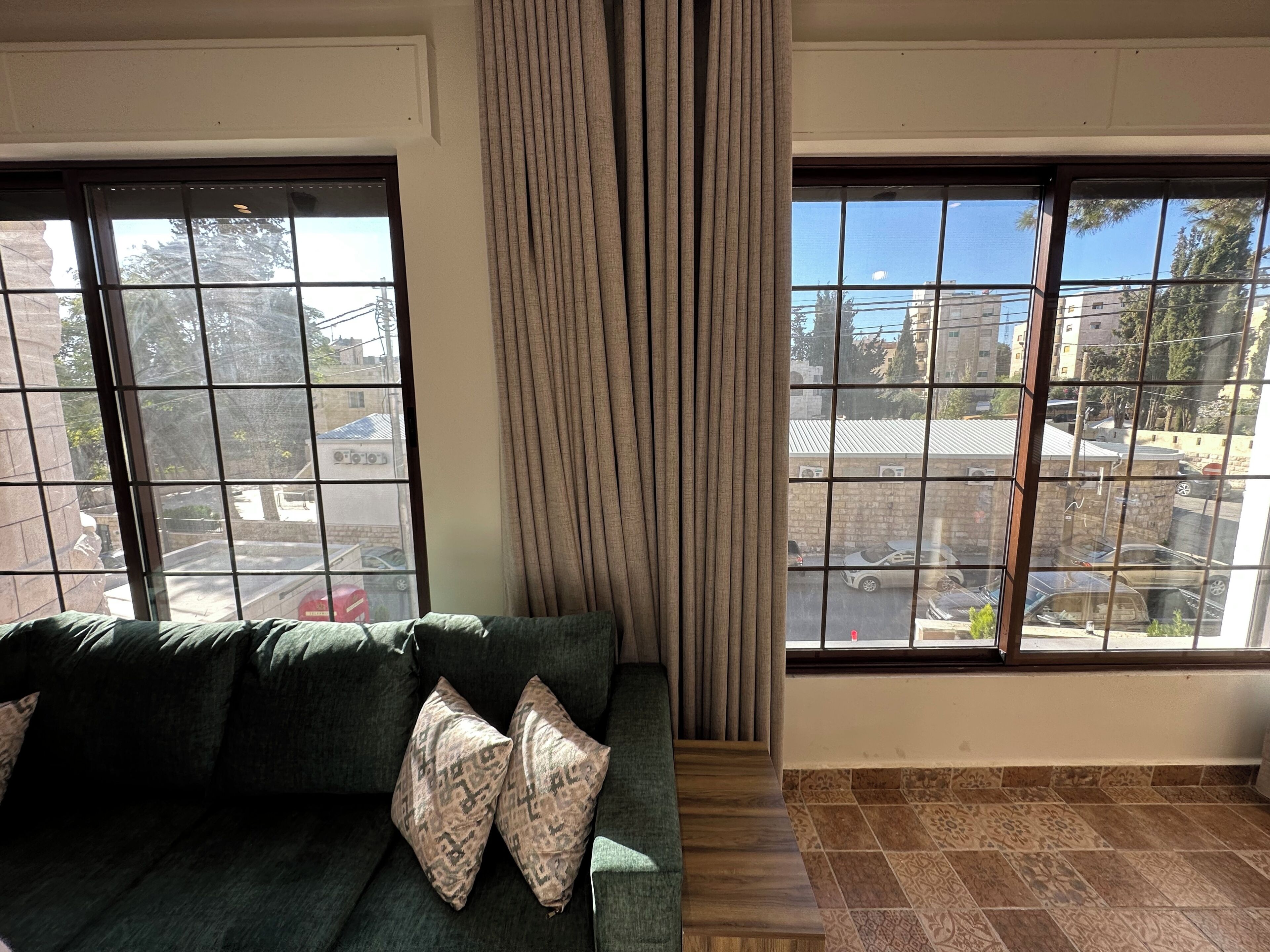 Apartment, 1 Bedroom, Accessible, Smoking | Living area