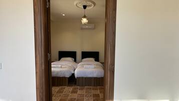 Apartment, 1 Bedroom, Accessible, Smoking | 1 bedroom