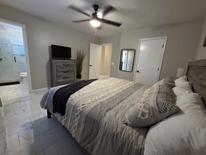 3 Schlafzimmer, Bügeleisen/Bügelbrett, kostenloses WLAN, Bettwäsche